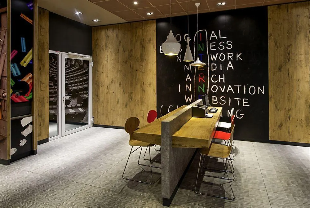 מלון לאינטה Ibis Milano Fiera