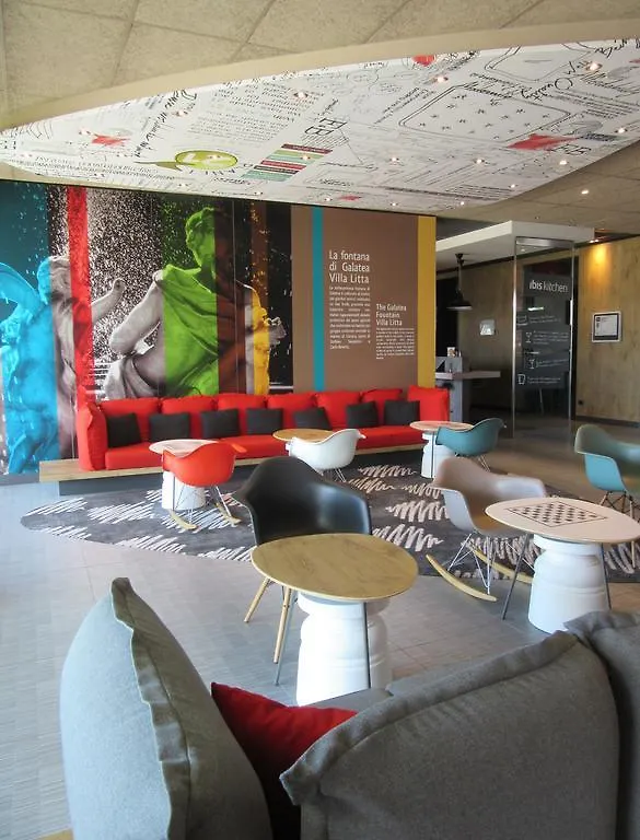 מלון לאינטה Ibis Milano Fiera 4*,