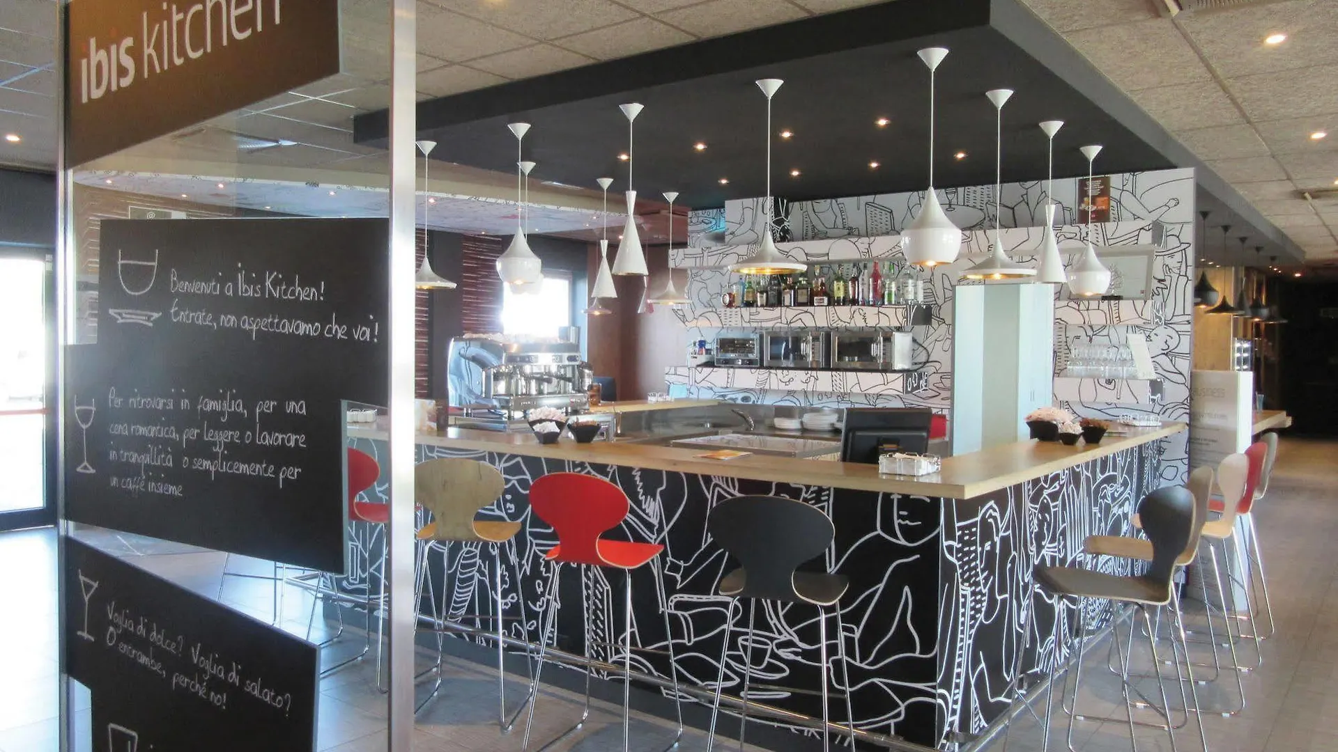 ****  Отель Ibis Milano Fiera Лайнате Италия