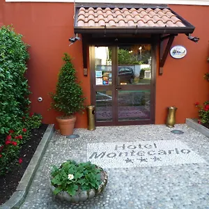 3* Otel Montecarlo