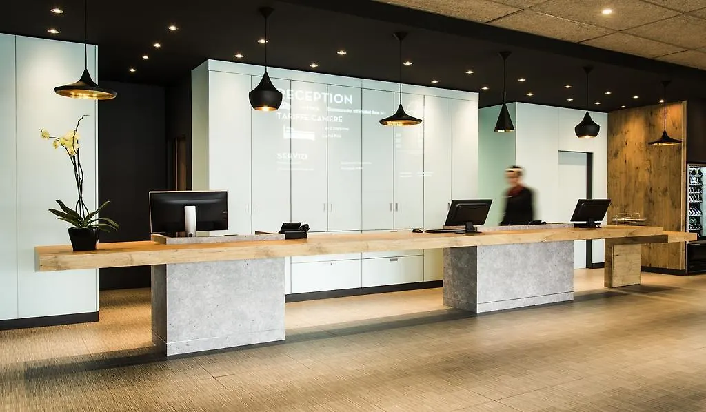 Ibis Milano Fiera Hotel Lainate
