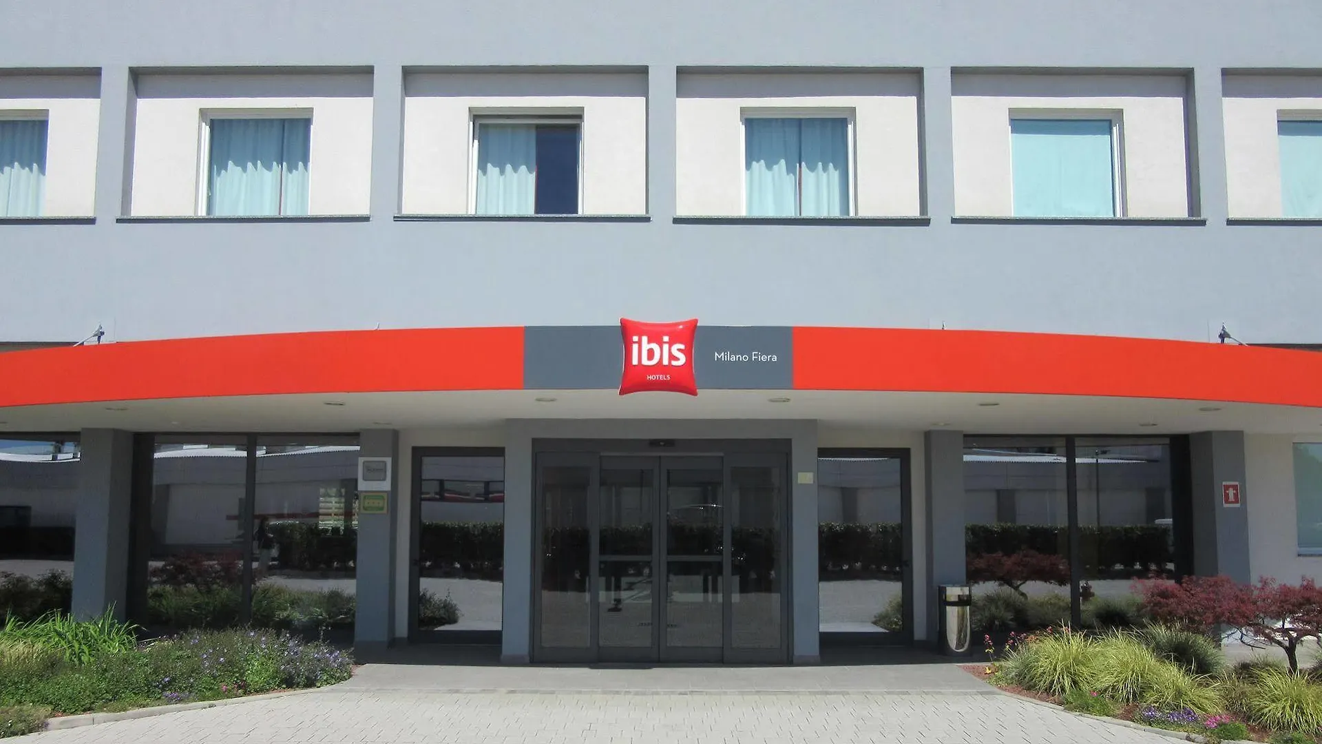 Hotel Ibis Milano Fiera Lainate 4*,