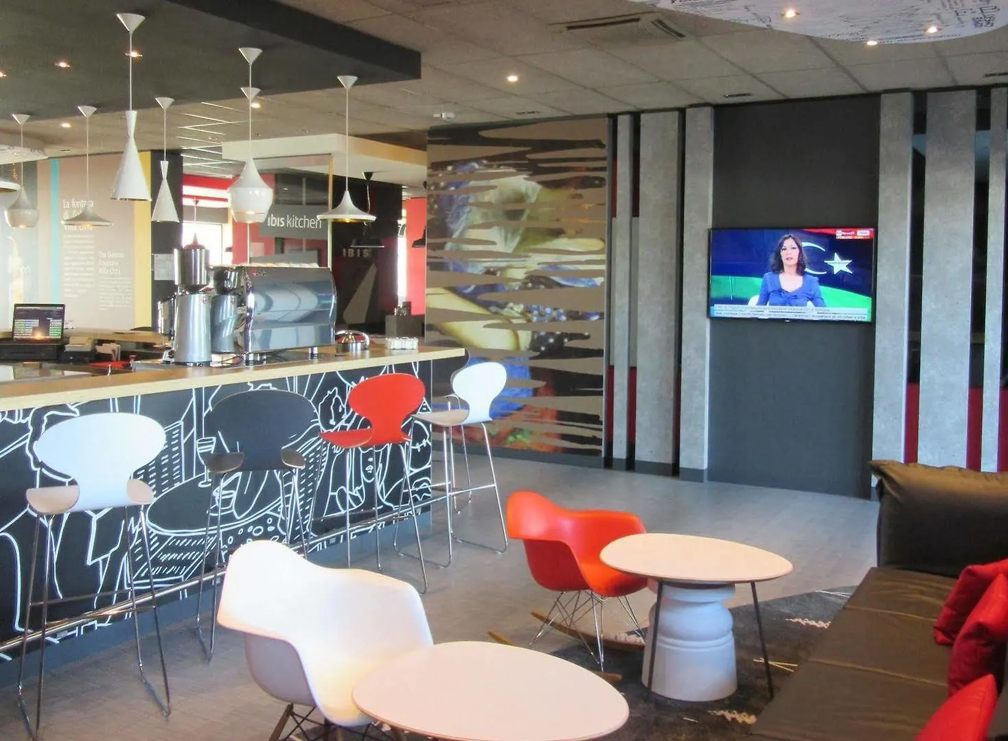 Hotel Ibis Milano Fiera Lainate 4*,