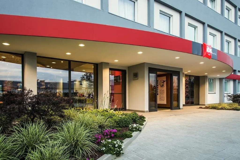 Hotel Ibis Milano Fiera Lainate